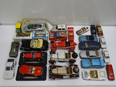 Lot 155 - A group of mostly unboxed mixed scale diecast...
