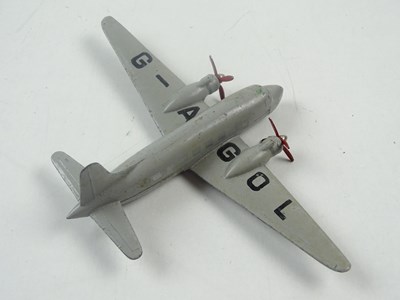Lot 173 - A group of 5 Pre-War & early Post War DINKY...