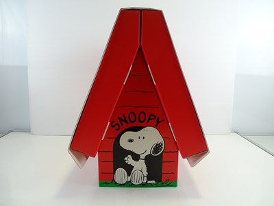 Lot 166 - MCDONALDS: SNOOPY Official European Collectors'...