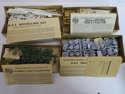 Lot 191 - A group of unbuilt plastic kits mostly in 1:72...