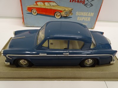 Lot 199 - A TRI-ANG Minic Electric battery operated...