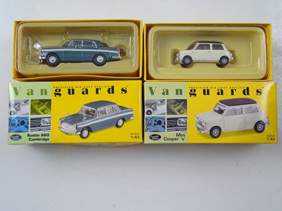 Lot 2 - A mixed group of diecast cars together with a...