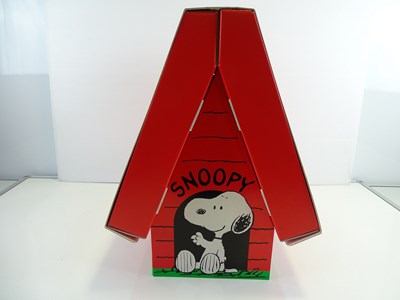 Lot 169 - MCDONALDS: SNOOPY Official European Collectors'...