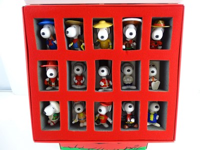 Lot 169 - MCDONALDS: SNOOPY Official European Collectors'...