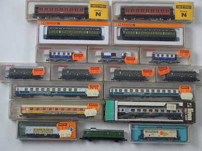 Lot 236 - A group of N gauge European outline wagons and...