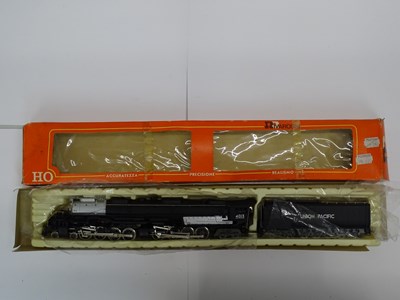 Lot 278 - A RIVAROSSI HO gauge American outline Big Boy...