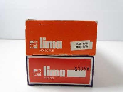 Lot 299 - A pair of LIMA HO gauge Deltic diesel...