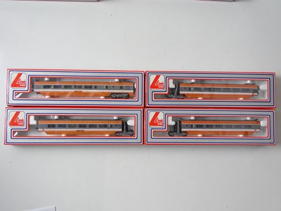 Lot 301 - A LIMA HO gauge near complete formation 9-car...