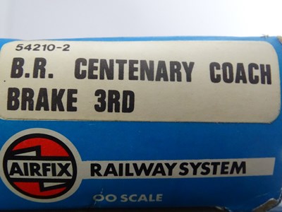 Lot 317 - An AIRFIX OO gauge Great Western Suburban...