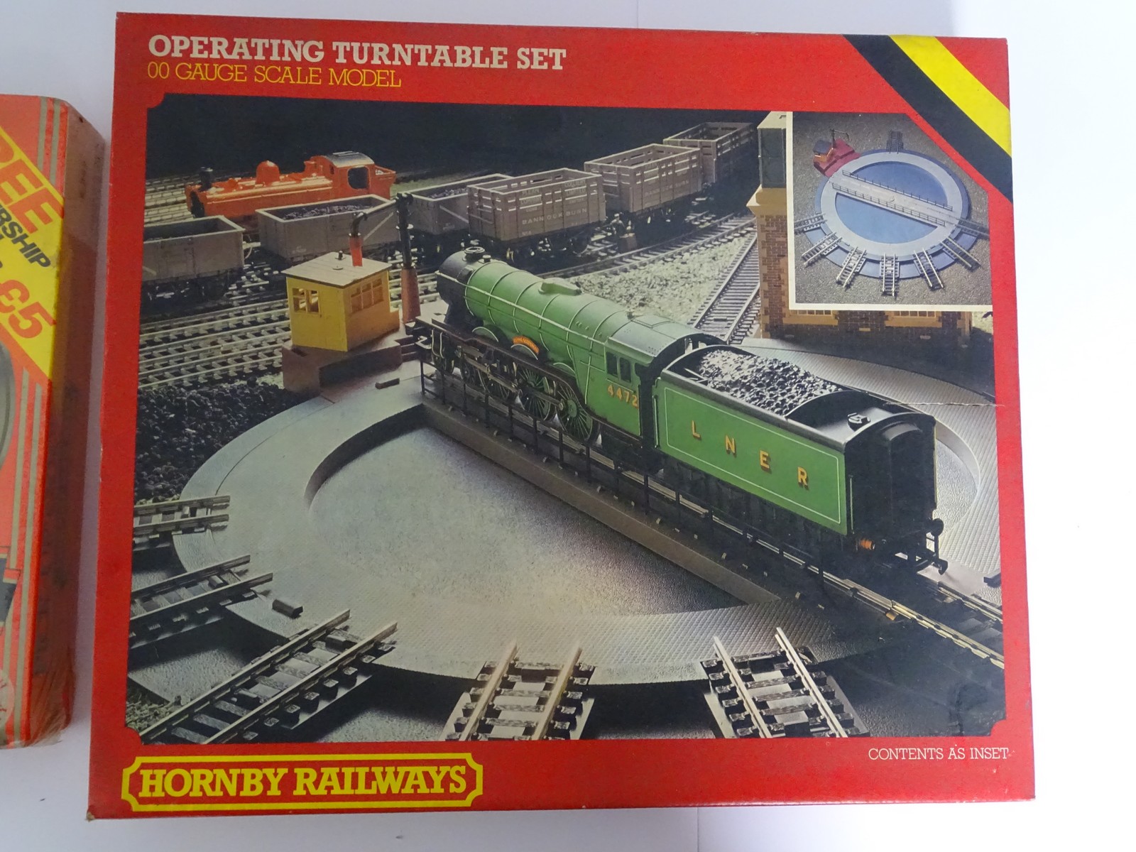 Lot 319 - A HORNBY R869 OO gauge Pick-Up Goods starter