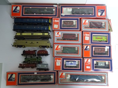 Lot 323 - A large group of HO and OO gauge LIMA rolling...