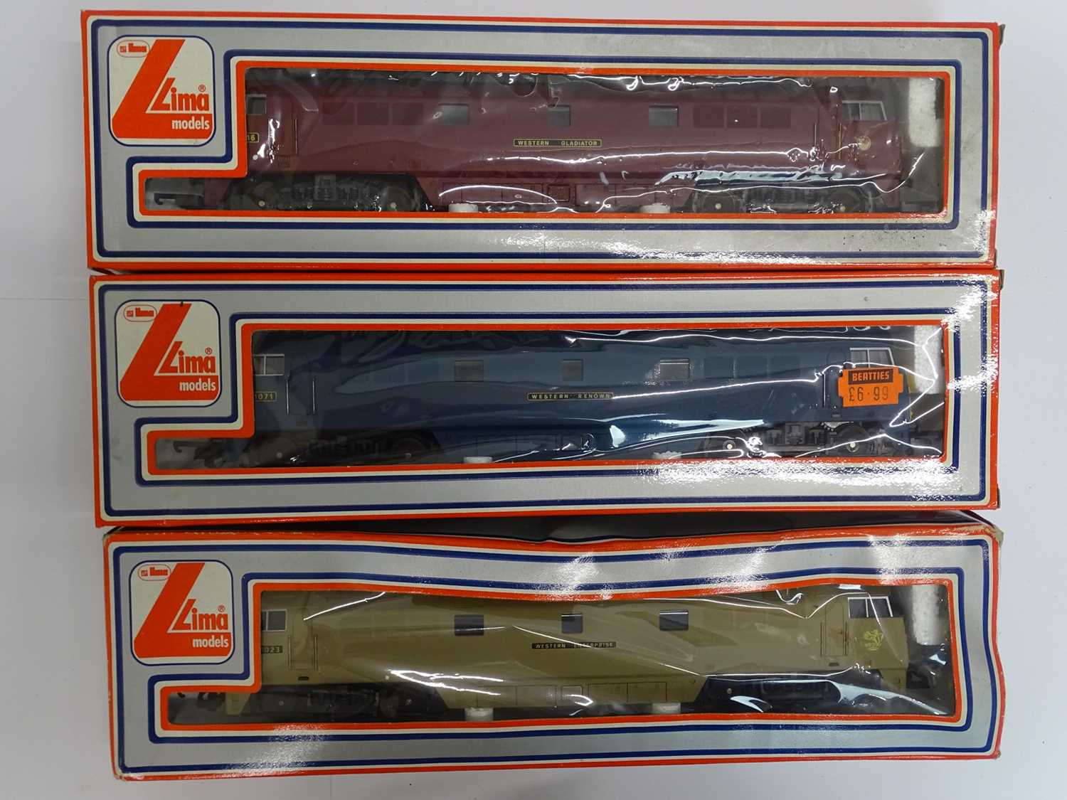 Lot 326 - A group of LIMA OO gauge Western diesels in BR...