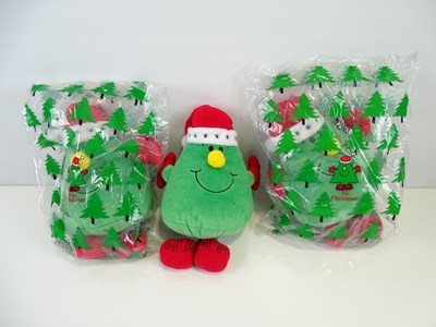 Lot 181 - MCDONALDS: Mr MEN 'Mr Christmas' (2001)- 2 x...