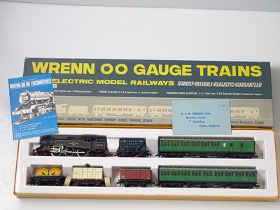 Lot 336 - A WRENN OO gauge WPG300 passenger/goods train...