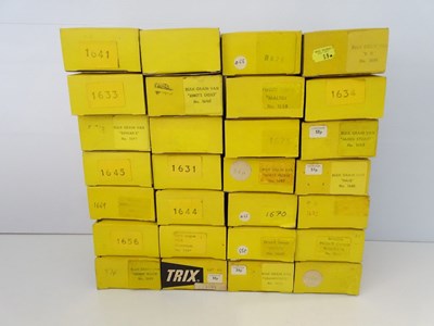 Lot 344 - A large group of mixed TRIX British outline OO...