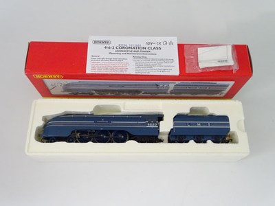 Lot 346 - A HORNBY R2206 OO gauge Coronation class steam...