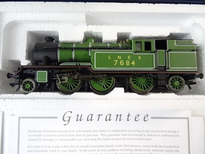 Lot 354 - A pair of BACHMANN OO gauge steam tank...