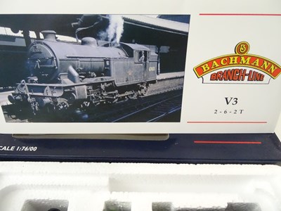 Lot 354 - A pair of BACHMANN OO gauge steam tank...