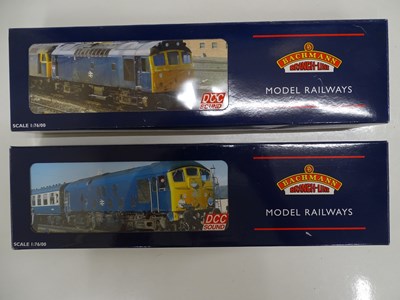 Lot 429 - A pair of BACHMANN OO gauge diesel locomotives...