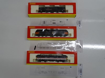 Lot 437 - A group of HORNBY OO gauge diesel and electric...