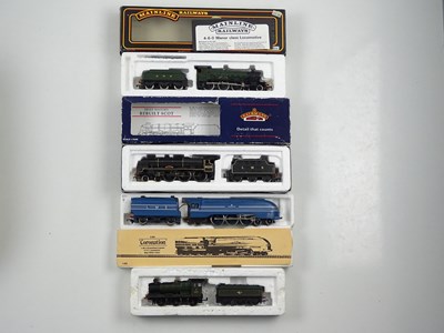 Lot 467 - A group of boxed / part boxed OO gauge steam...