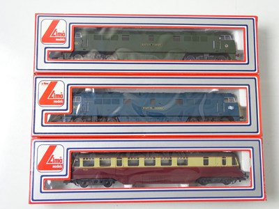 Lot 472 - A pair of LIMA OO gauge Western class diesel...