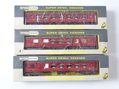 Lot 478 - A set of WRENN OO gauge Pullman cars in LMS...