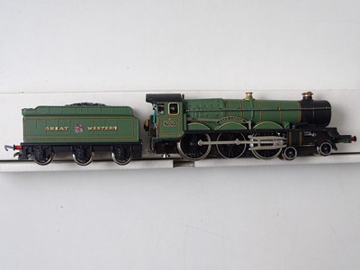 Lot 496 - A WRENN OO gauge W2247 Castle Class steam...