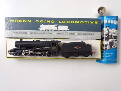 Lot 499 - A WRENN OO gauge 2224 Class 8F steam...