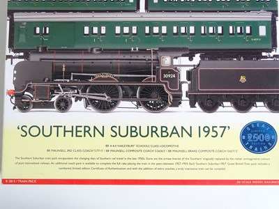 Lot 518 - A HORNBY OO gauge R2815 'Southern Suburban...