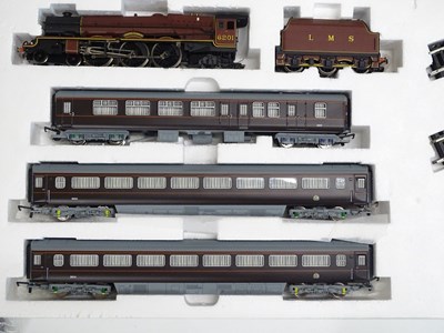 Lot 530 - A HORNBY OO gauge R1057 'The Royal Train'...