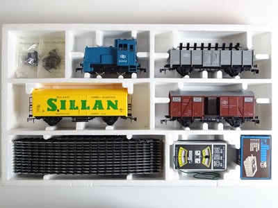 Lot 550 - A LIMA O gauge Goods Train set comprising...