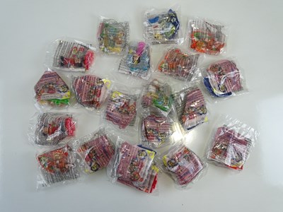 Lot 203 - MCDONALDS: HAPPY MEAL TOYS - Disneyland Paris...