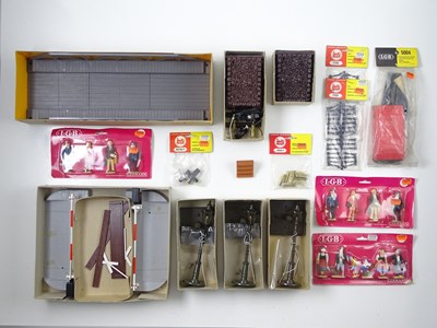 Lot 573 - A group of LGB G scale accessories including...