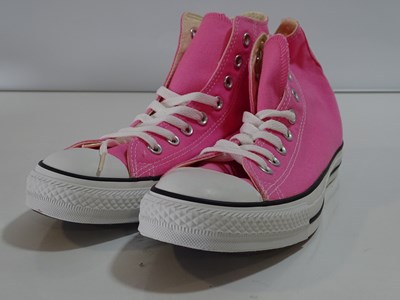 Lot 38 - CONVERSE - High Top Women's Trainers - Pink -...