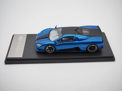 Lot 192 - A pair of 1:43 scale limited edition models by...
