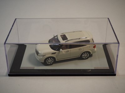 Lot 267 - A group of 1:43 scale boxed models to include...