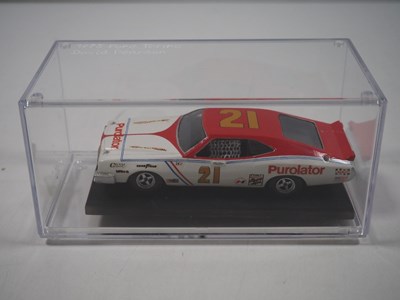Lot 355 - A group of 1:43 scale hand built boxed and...