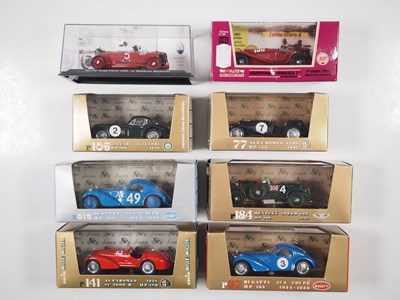 Lot 404 - A group of boxed 1:43 scale models to include...