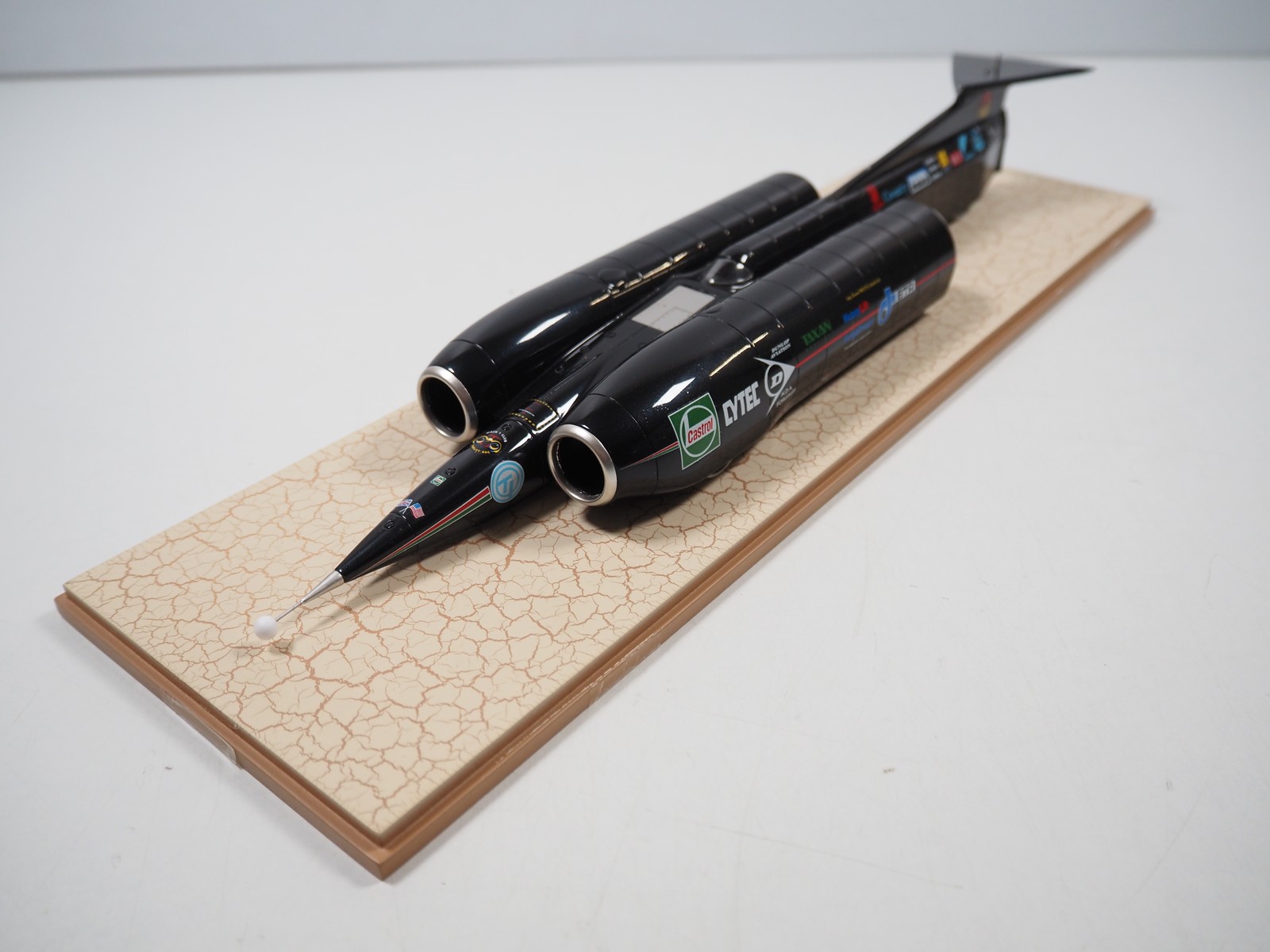 ミニカー RIGBY'S LSR MODELS THRUST SSC 1/43 RIGBY'S LSR MODELS THRUST SSC 1/43 883342 | eBay