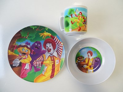 Lot 288 - A melamine MCDONALDS children's dinner set -...