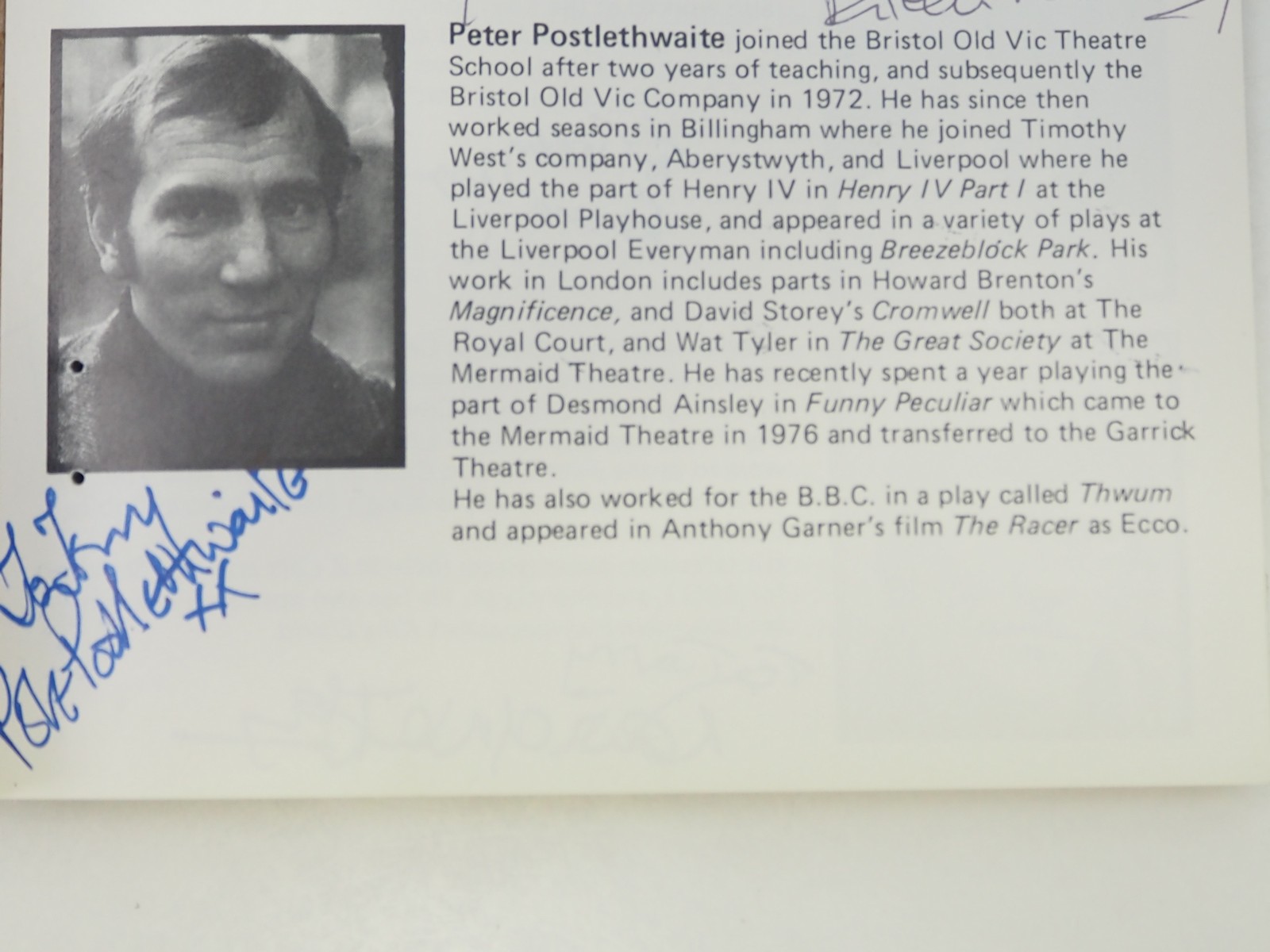 Lot 27 - A large quantity of 1970s/80s bound theatre