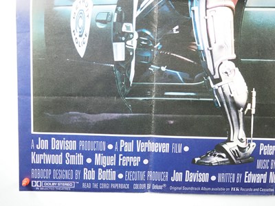 Lot 342 - ROBOCOP (1987) starring Peter Weller with Mike...