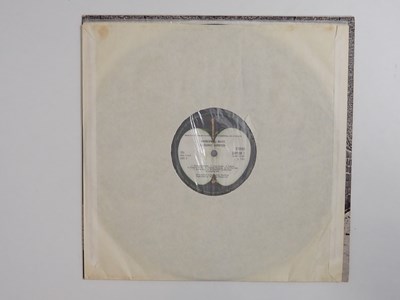 Lot 415 - GEORGE HARRISON - WONDERWALL (1968) vinyl LP...