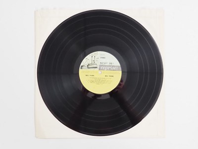 Lot 430 - NEIL YOUNG - NEIL YOUNG (1969) vinyl LP...