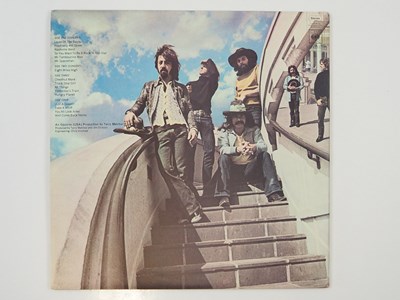 Lot 438 - THE BYRDS - (UNTITLED) (1970) vinyl LP...