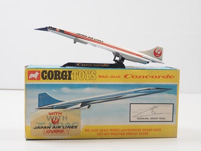 Lot 202 - A rare boxed CORGI Toys No 652 Japan Air Lines...