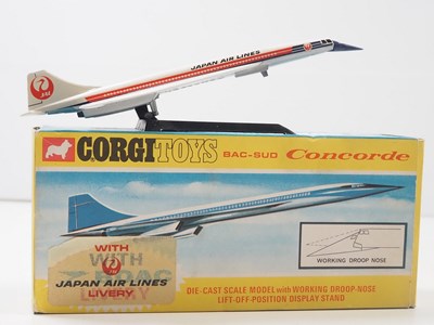 Lot 202 - A rare boxed CORGI Toys No 652 Japan Air Lines...