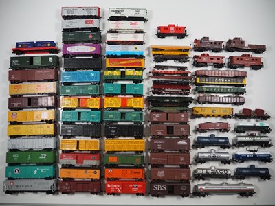 Lot 331 - A group of unboxed American outline HO wagons...