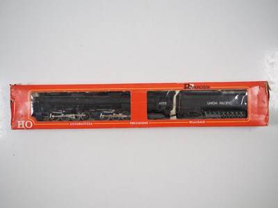 Lot 350 - A RIVAROSSI 1254 American outline HO gauge...